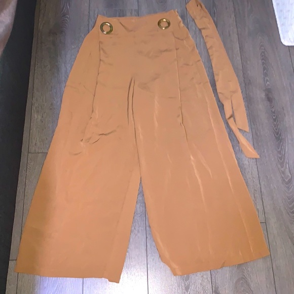 Extra wide leg pants - Picture 1 of 2
